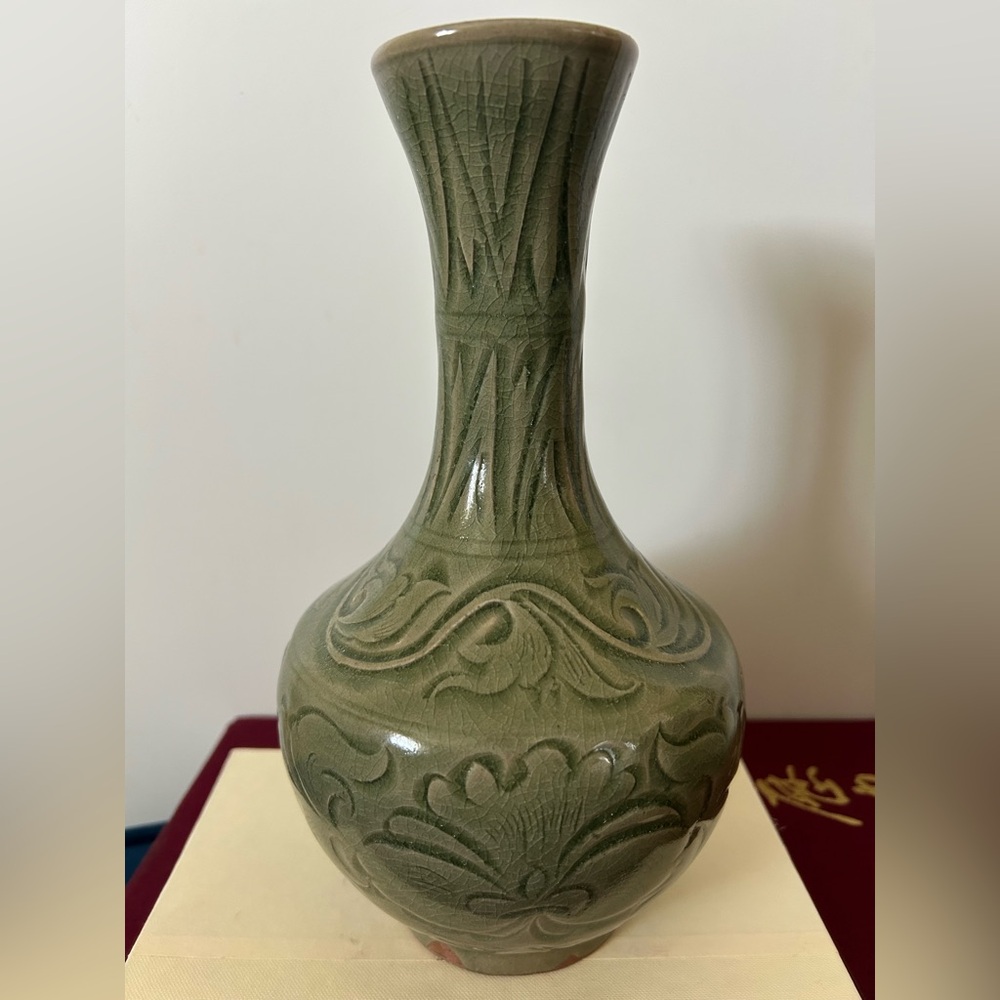 Old Fine Chinese Yue Kiln Vase Flower Pattern - Picture 4 of 7